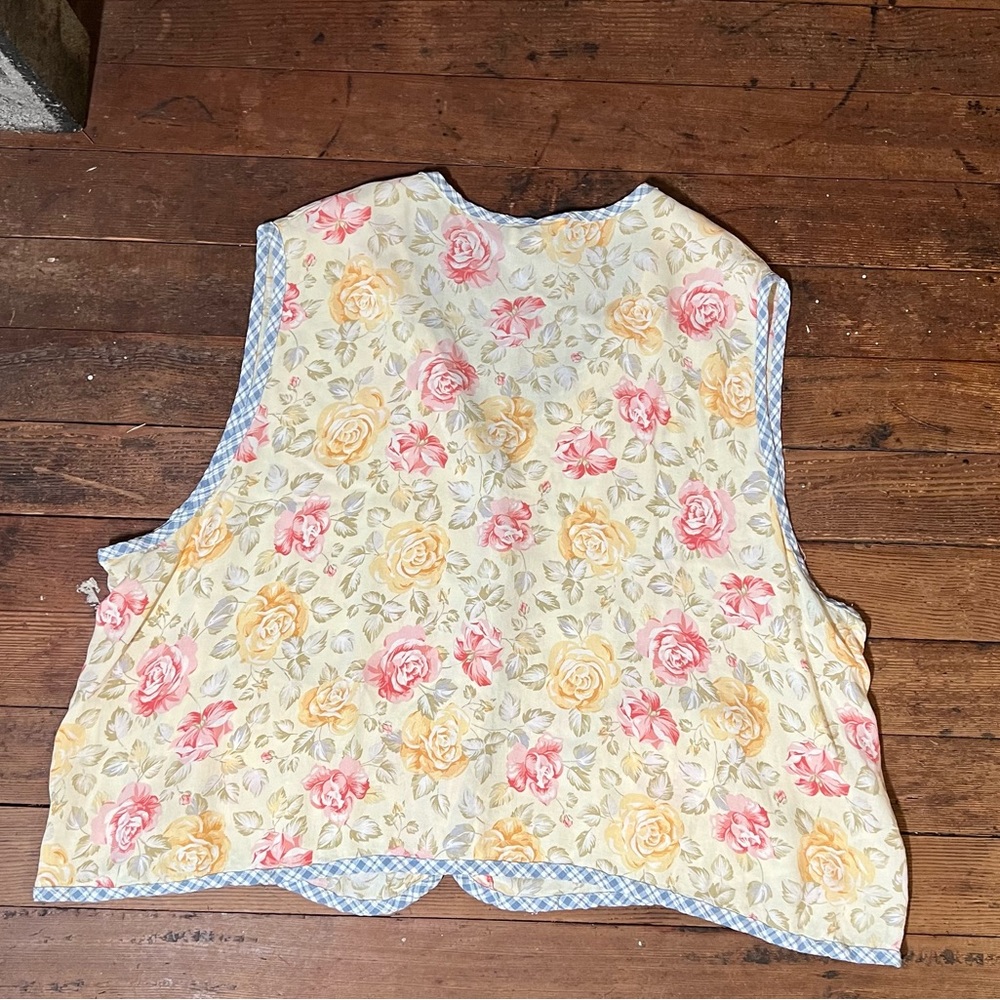 2 pc. Floral Vest and Skirt | Jones New York - Picture 6 of 7